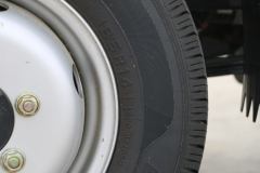 北汽黑豹 Q7 1.5L 112马力 汽油/CNG 3.22米单排厢式微卡(BJ5036XXYD50TS)