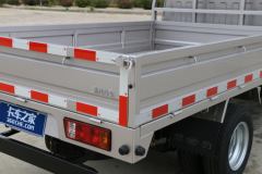 北汽黑豹 Q7 1.5L 112马力 汽油 2.595米双排栏板微卡(BJ1036W50JS)