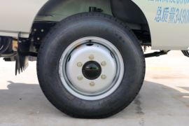 黑豹H7&nbsp;载货车底盘                                                图片