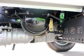 黑豹H7&nbsp;载货车底盘                                                图片