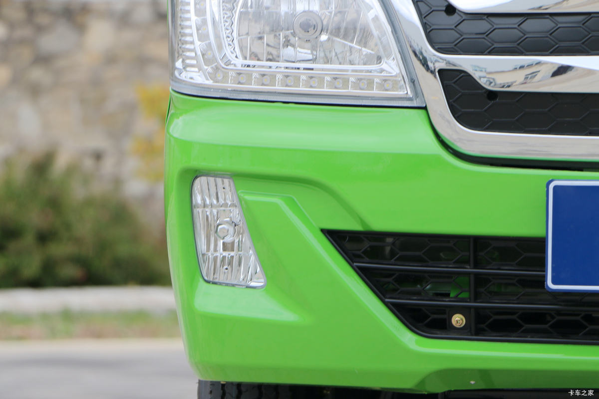 ڱ H3 71 4X2 2.73ж(BJ3030D3AHS)                                                