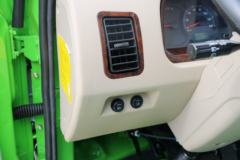 北汽黑豹 H3 71马力 4X2 2.73米自卸车(BJ3030D3AHS)