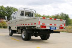 北汽黑豹 H7 71马力 柴油 2.595米双排栏板微卡(BJ1036W21HS)