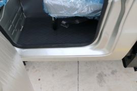 黑豹H7&nbsp;载货车驾驶室                                               图片