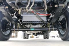 北汽黑豹 H7 71马力 柴油 2.595米双排栏板微卡(BJ1036W21HS)