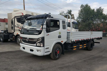 东风 凯普特K8 154马力 5.75米排半栏板载货车(EQ1140L8BDE)
