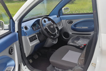 һ������ ����EV100 1.99T 1.9�׵��Ŵ��綯��ʽ�Ῠ(CA5020XXYBEV)29.9kWhͼƬ