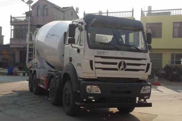 北奔 NG80B系列 375马力 8X4 5.5方混凝土搅拌车(ND5310GJBZ27)