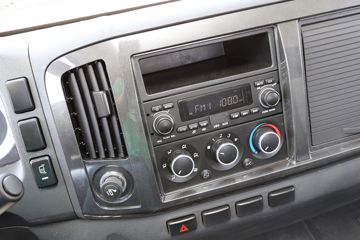  J6F  150 4.21׵ʽῨ(CA5046XXYP40K2L1E5A84-3)ͼƬ