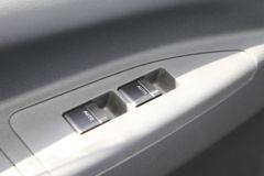 解放 J6F 北方寒区版 150马力 4.21米单排厢式轻卡(CA5046XXYP40K2L1E5A84-3) 解放 J6F 北方寒区版 150马力 4.21米单排厢式轻卡(CA5046XXYP40K2L1E5A84-3)