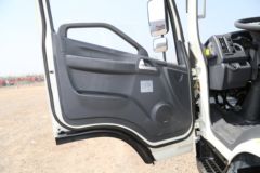 解放 J6F 北方寒区版 150马力 4.21米单排厢式轻卡(CA5046XXYP40K2L1E5A84-3) 解放 J6F 北方寒区版 150马力 4.21米单排厢式轻卡(CA5046XXYP40K2L1E5A84-3)