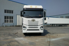 青岛解放 JH6重卡 420马力 8X4 9.4米冷藏车(冰凌方)