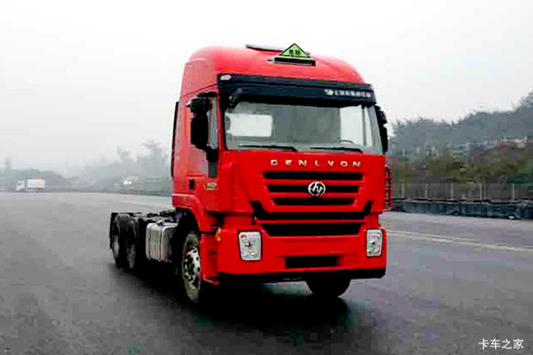 上汽红岩 杰狮M500重卡 430马力 6X4危险品牵引车(CQ4256HXDG334U)