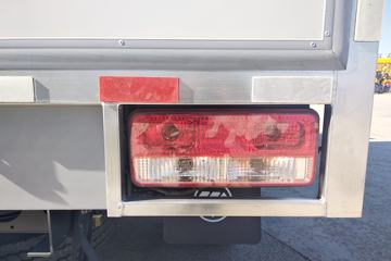 ����ʱ�� M3 110���� 4.165�׵�����ʽ�ῨͼƬ