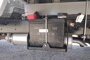  M1 1.5L 112  2.55˫΢(BJ1030V4AV4-AZ)ͼƬ