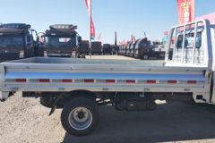 福田 祥菱M2 1.5L 112马力 汽油 3.7米单排栏板微卡(BJ1030V5JV5-AR)