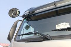 中国重汽 豪瀚N7G重卡 430马力 6X4 LNG牵引车(银色)(ZZ4255N3847E1L)