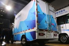 福田 欧马可EV 单排纯电动厢式轻卡109.7kWh