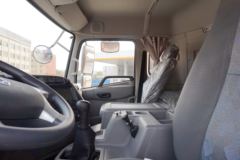 东风商用车 天龙重卡 350马力 8X4 9.6米仓栅式载货车(DFH5310CCYA1)