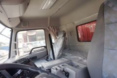东风商用车 天龙重卡 350马力 8X4 9.6米仓栅式载货车(DFH5310CCYA1)