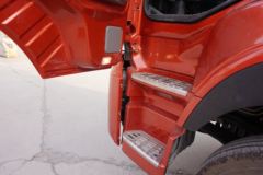 东风商用车 天龙重卡 350马力 8X4 9.6米仓栅式载货车(DFH5310CCYA1)
