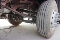 东风商用车 天龙重卡 350马力 8X4 9.6米仓栅式载货车(DFH5310CCYA1)