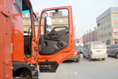 东风商用车 天锦KR 180马力 4X2 5.8米排半仓栅式载货车(DFH5160CCYE) 东风商用车 天锦KR 180马力 4X2 5.8米排半仓栅式载货车(DFH5160CCYE)