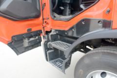 东风商用车 天锦KR 180马力 4X2 5.8米排半仓栅式载货车(DFH5160CCYE) 东风商用车 天锦KR 180马力 4X2 5.8米排半仓栅式载货车(DFH5160CCYE)