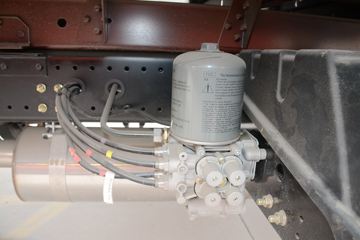 ó KR 180 4X2 5.8Űդʽػ(DFH5160CCYE)ͼƬ