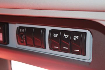 �ൺ��� JH6�ؿ� ����550 50���������� 550���� 6X4 AMT�Զ���ǣ����ͼƬ