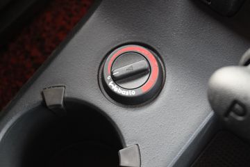 �ൺ��� JH6�ؿ� ����550 50���������� 550���� 6X4 AMT�Զ���ǣ����ͼƬ