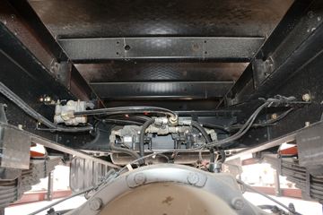 ó KR 180 4X2 5.8Űդʽػ(DFH5160CCYE)ͼƬ