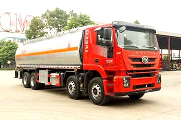 上汽红岩 杰狮M500 350马力 8X4 运油车(华威驰乐牌)(SGZ5310GYYCQ50)