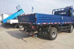 跃进 超越C500-33 180马力 4.2米单排栏板轻卡(SH1042ZFDCWZ4)