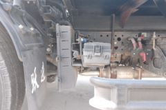 跃进 上骏X100-33 110马力 4.18米单排厢式轻卡(SH5042XXYKFDCNZ)