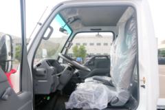 庆铃 五十铃EV100 4.5T 4.25米单排纯电动厢式轻卡(QL5041XXYBEVECCA1)96.77kWh