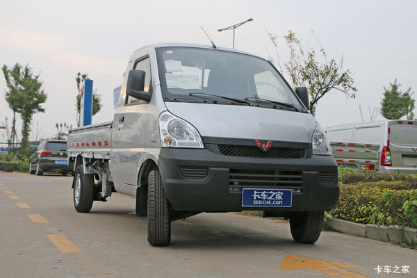 五菱 荣光小卡 1.5L 107马力 汽油 2.71米单排微卡(LZW1029PYA)