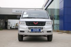 五菱 荣光新卡 1.8L 133马力 汽油 2.45米双排栏板微卡(LZW1028STY)