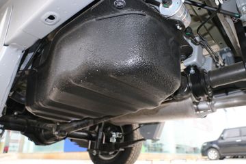 ���� �ٹ��¿� 1.8L 133���� ���� 2.45��˫������΢��(LZW1028STY)ͼƬ