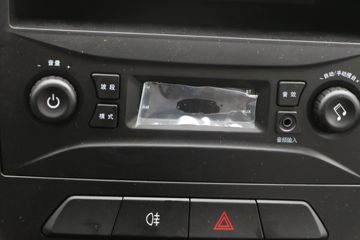 ���� �ٹ��¿� 1.5L 107���� ���� 2.45��˫������΢��(LZW1028SPY)ͼƬ