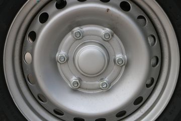 ���� �ٹ��¿� 1.8L 133���� ���� 2.45��˫������΢��(LZW1028STY)ͼƬ