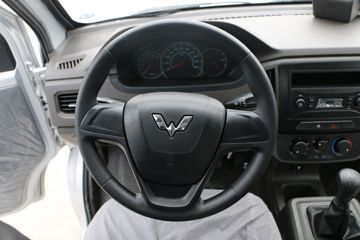 ���� �ٹ��¿� 1.5L 107���� ���� 2.45��˫������΢��(LZW1028SPY)ͼƬ