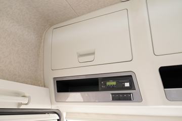 һ����� J7�ؿ� ������ 550���� 6X4 AMT�Զ���ǣ����(�����)(CA4250P77K25T1E5)ͼƬ