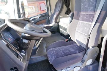 һ����� J7�ؿ� ������ 550���� 6X4 AMT�Զ���ǣ����(�����)(CA4250P77K25T1E5)ͼƬ