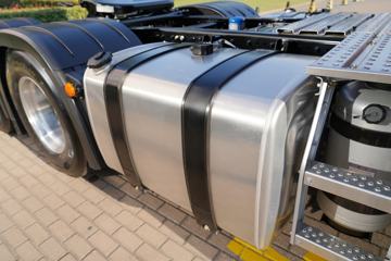 һ����� J7�ؿ� ������ 550���� 6X4 AMT�Զ���ǣ����(�����)(CA4250P77K25T1E5)ͼƬ