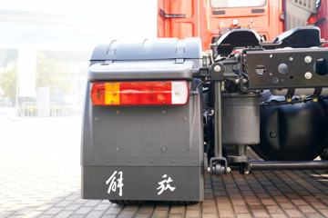 һ����� J7�ؿ� ������ 550���� 6X4 AMT�Զ���ǣ����(�����)(CA4250P77K25T1E5)ͼƬ