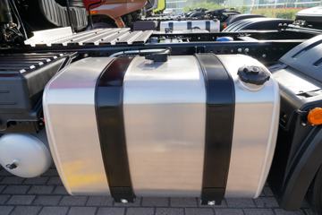 һ����� J7�ؿ� ������ 550���� 6X4 AMT�Զ���ǣ����(�����)(CA4250P77K25T1E5)ͼƬ