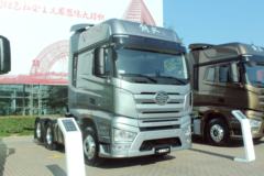 一汽解放 J7重卡 豪华型 550马力 6X2R AMT自动挡牵引车(CA4250P77K25T2E5)