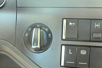 һ����� J7�ؿ� ������ 550���� 6X2R AMT�Զ���ǣ����ͼƬ