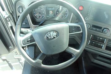 һ����� J7�ؿ� ������ 550���� 6X2R AMT�Զ���ǣ����ͼƬ